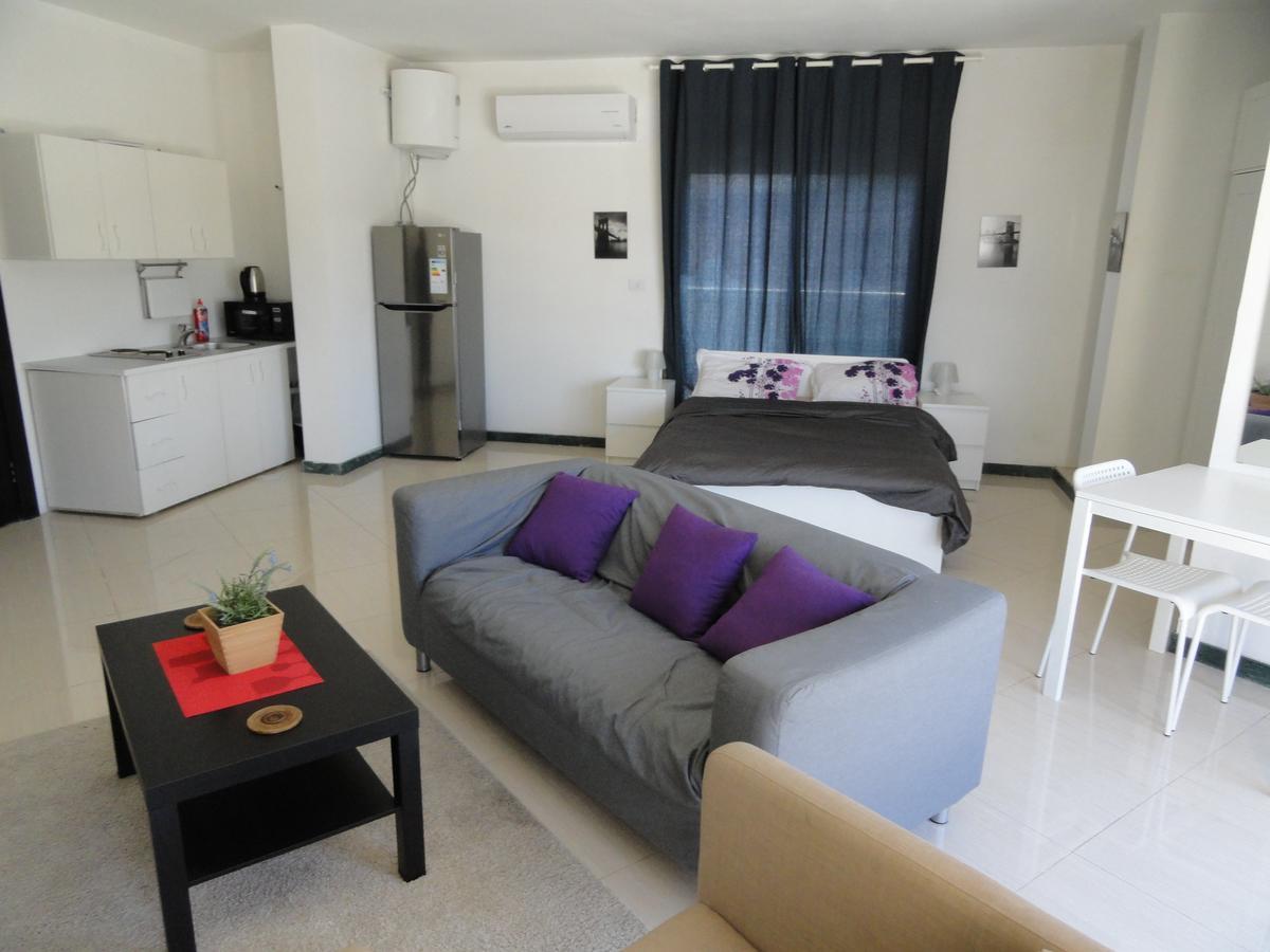 Diyarkom Apartment Аман Екстериор снимка